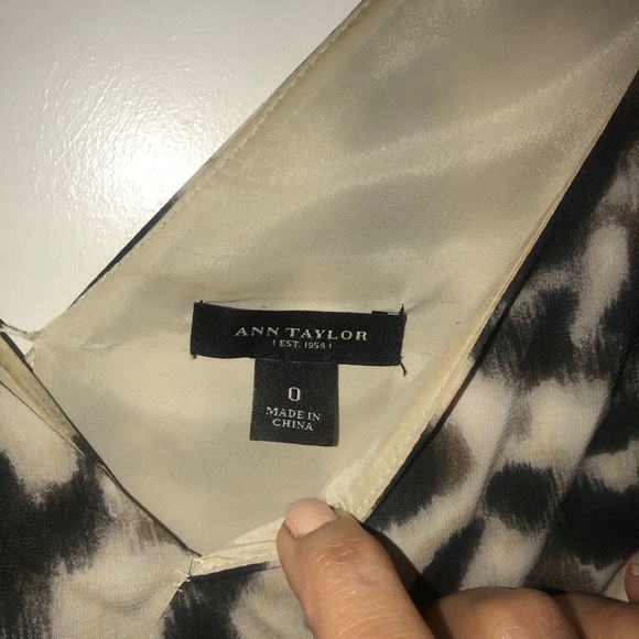 Ann Taylor Animal/Leopard Print Vneck Dress Size 0 - Picture 11 of 16